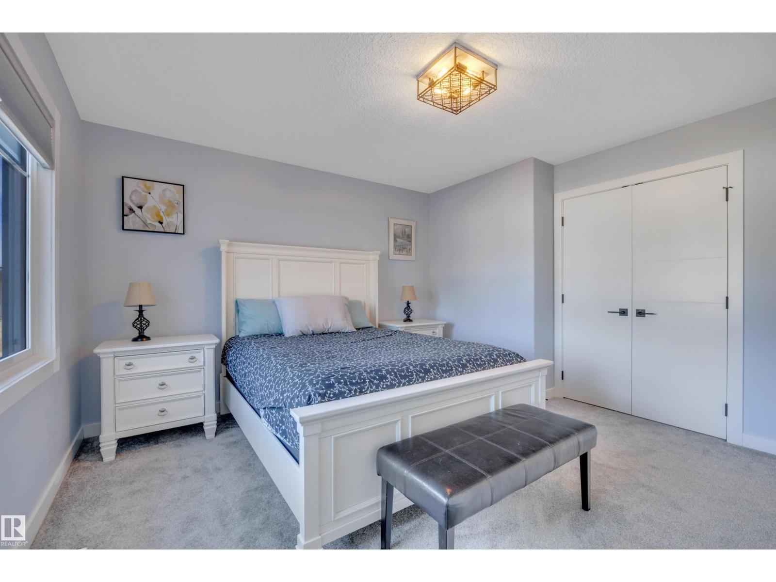 5109 57 Av Property Photo 44
