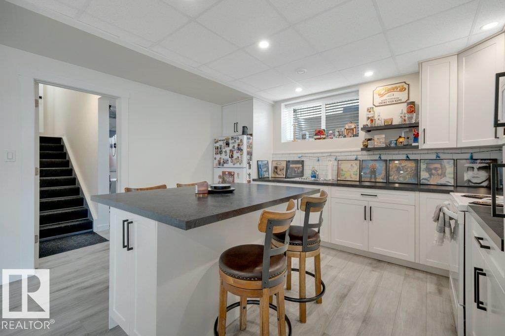 5109 57 Av Property Photo 57