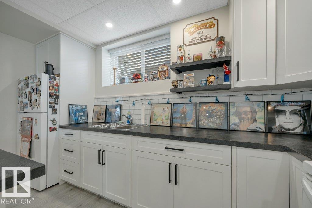 5109 57 Av Property Photo 59