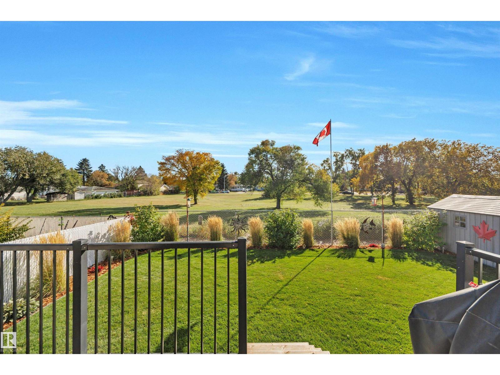 5109 57 Av Property Photo 67