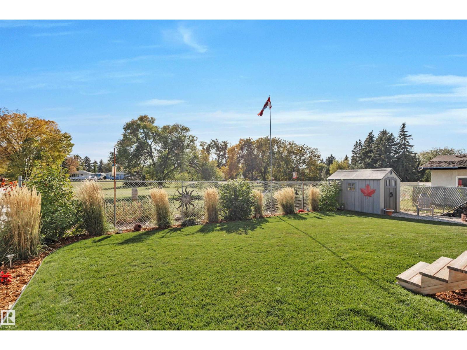 5109 57 Av Property Photo 68