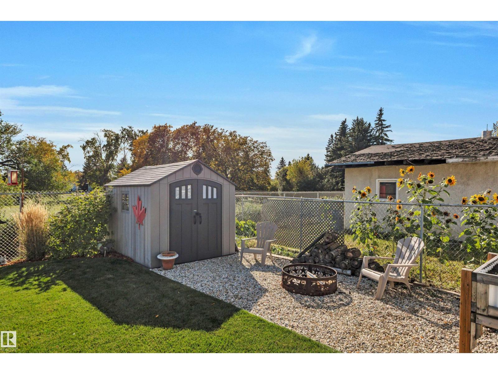 5109 57 Av Property Photo 72