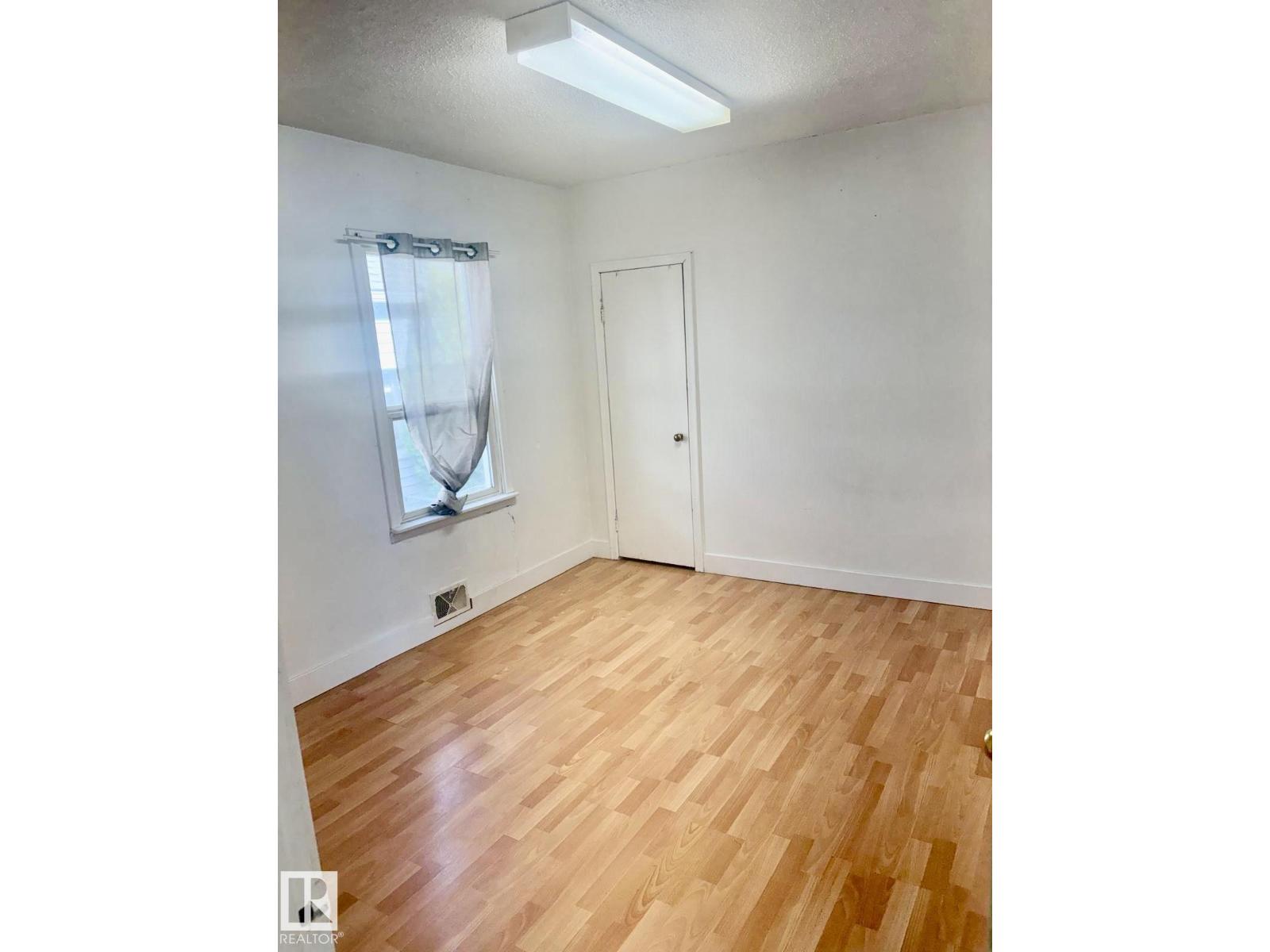 11922 69 St Nw Property Photo 17