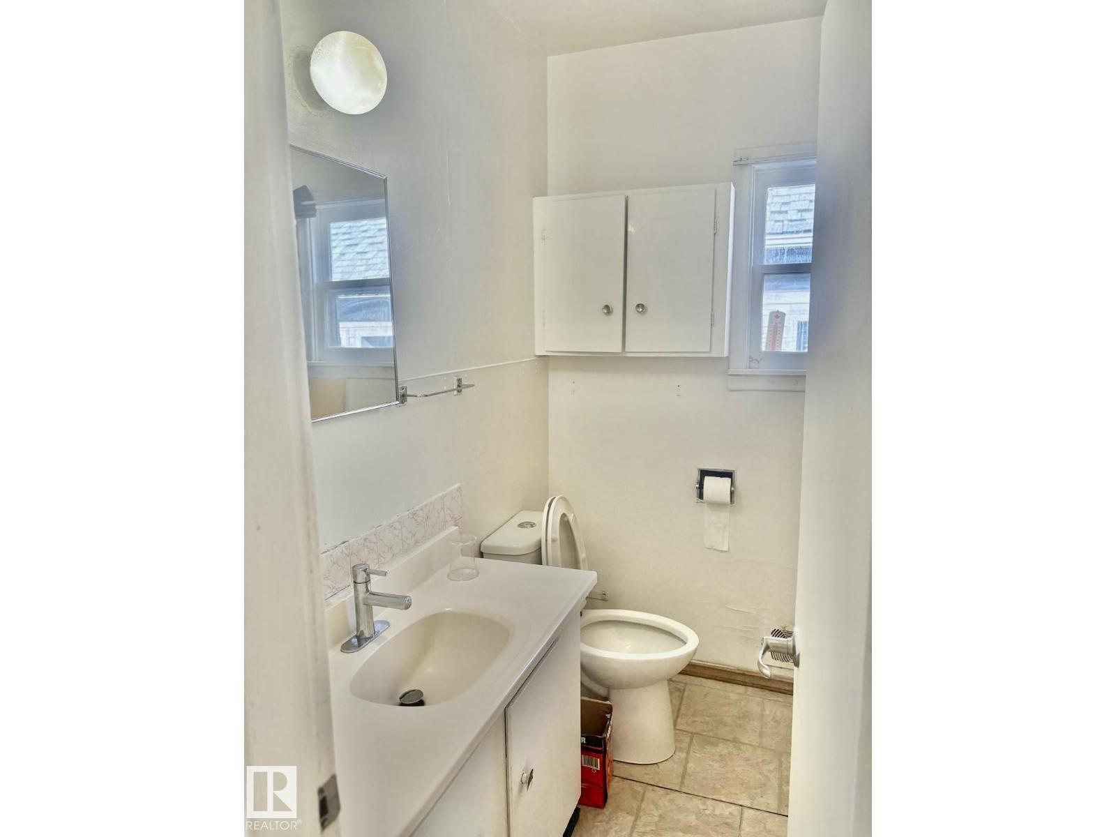 11922 69 St Nw Property Photo 19