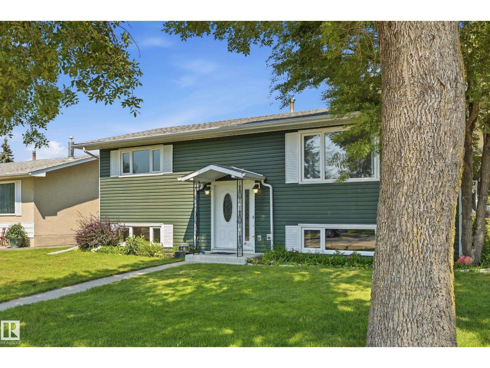 5210 43 Av Property Photo 42
