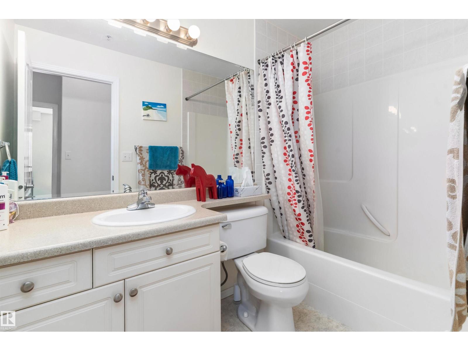 #208 12111 51 Av Nw Property Photo 13