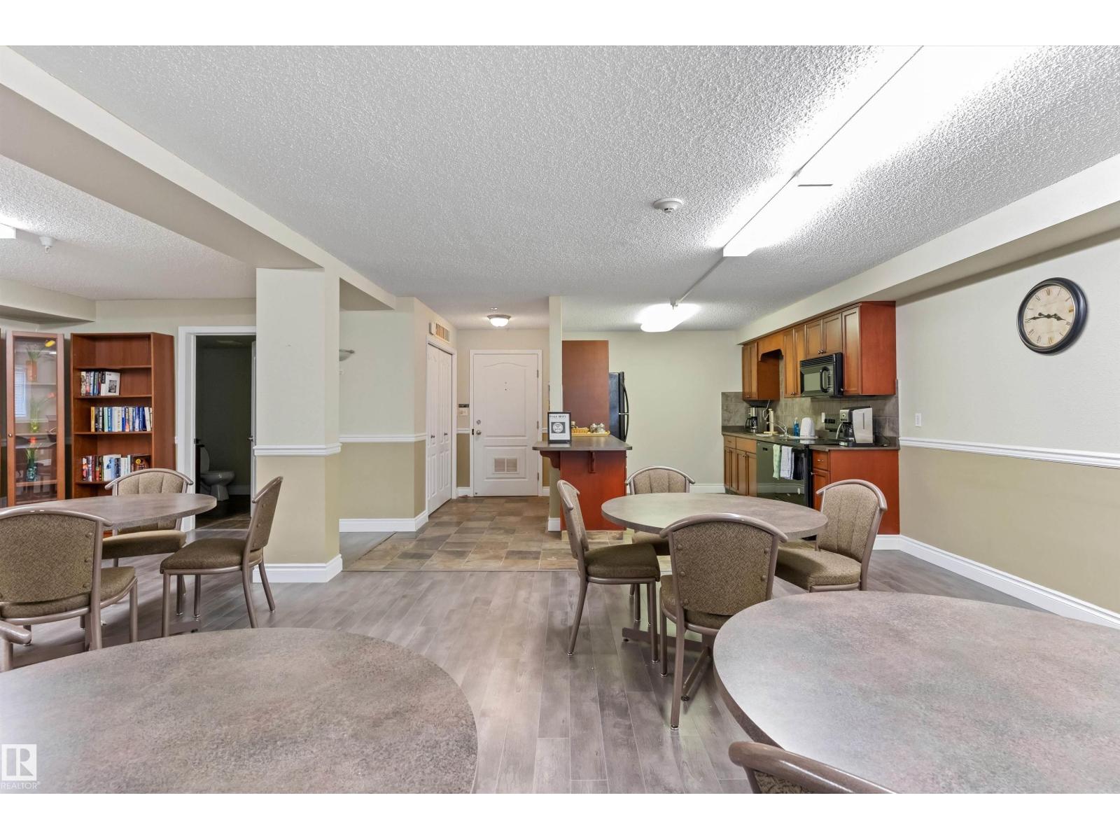 #208 12111 51 Av Nw Property Photo 28