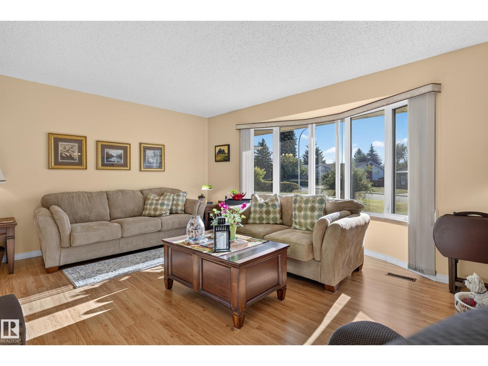 1316 85 St Nw Property Photo 9
