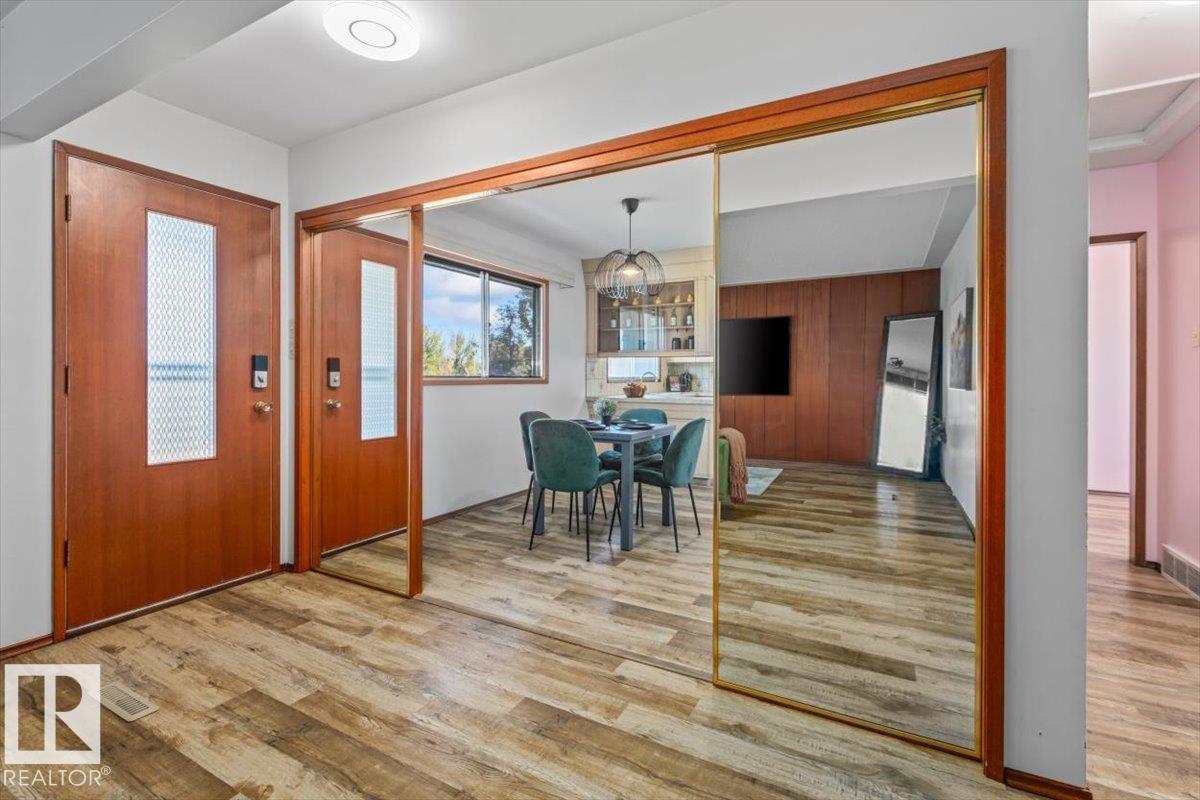7627 128a Av Nw Property Photo 6