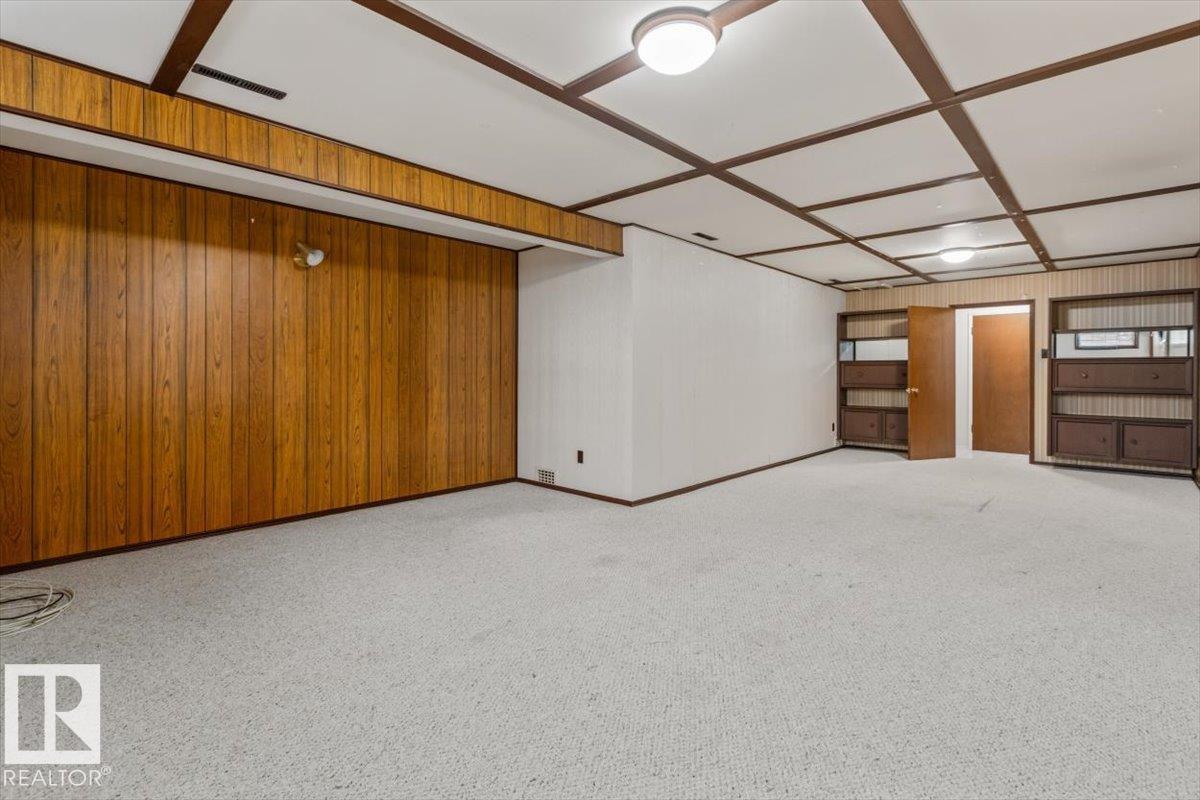 7627 128a Av Nw Property Photo 30