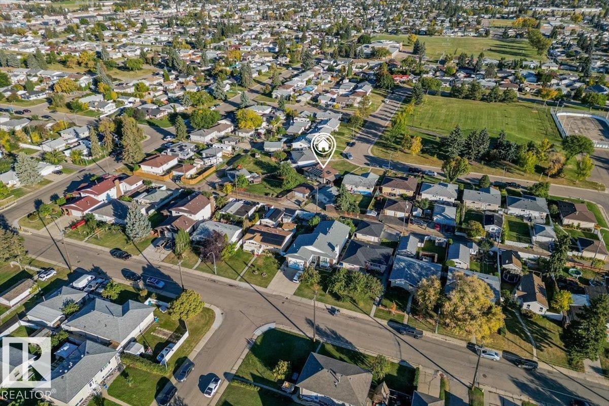 7627 128a Av Nw Property Photo 45