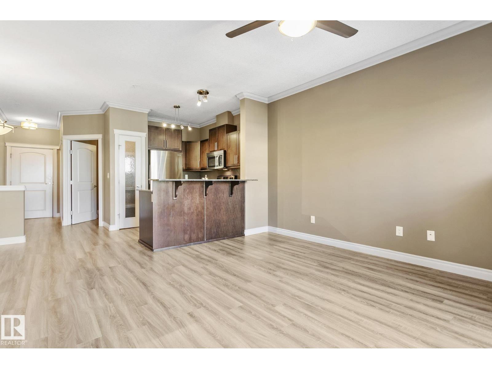 #334 10121 80 Av Nw Property Photo 7