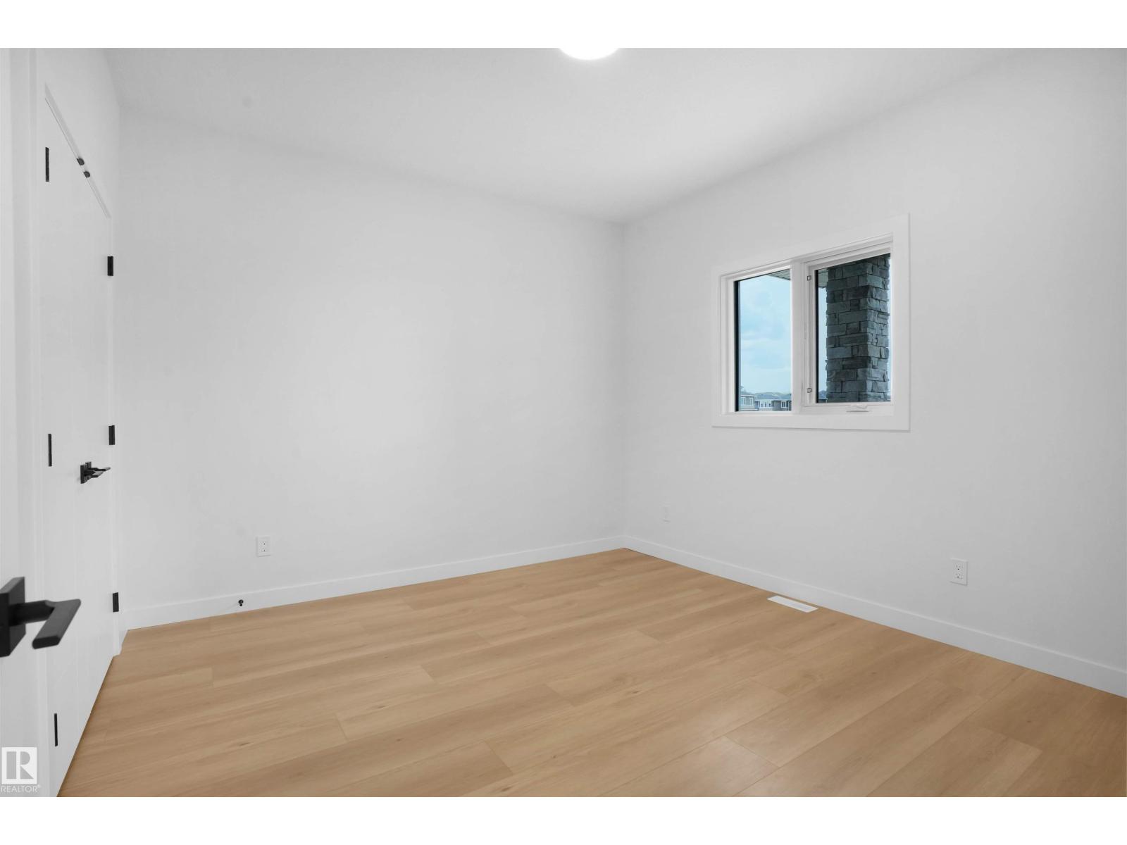 3321 Chernowski Wy Sw Property Photo 4
