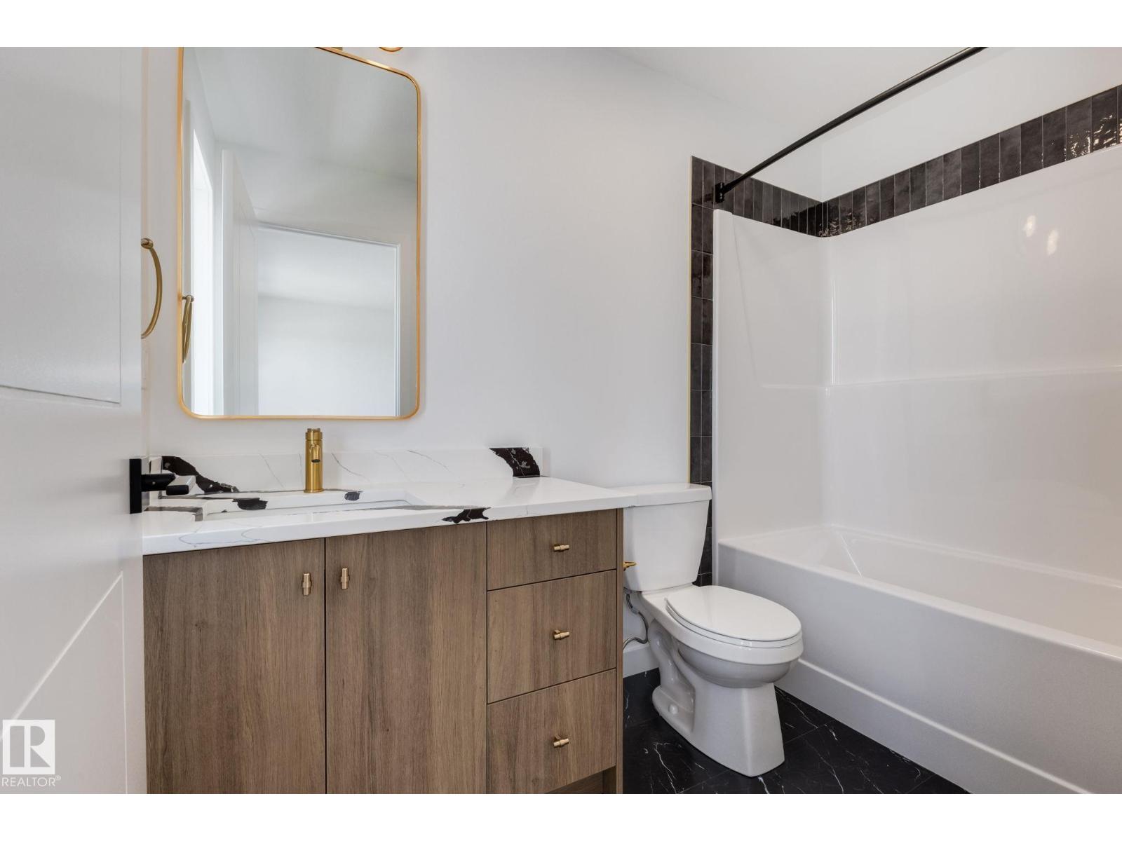 2203 Crossbill Li Nw Property Photo 14