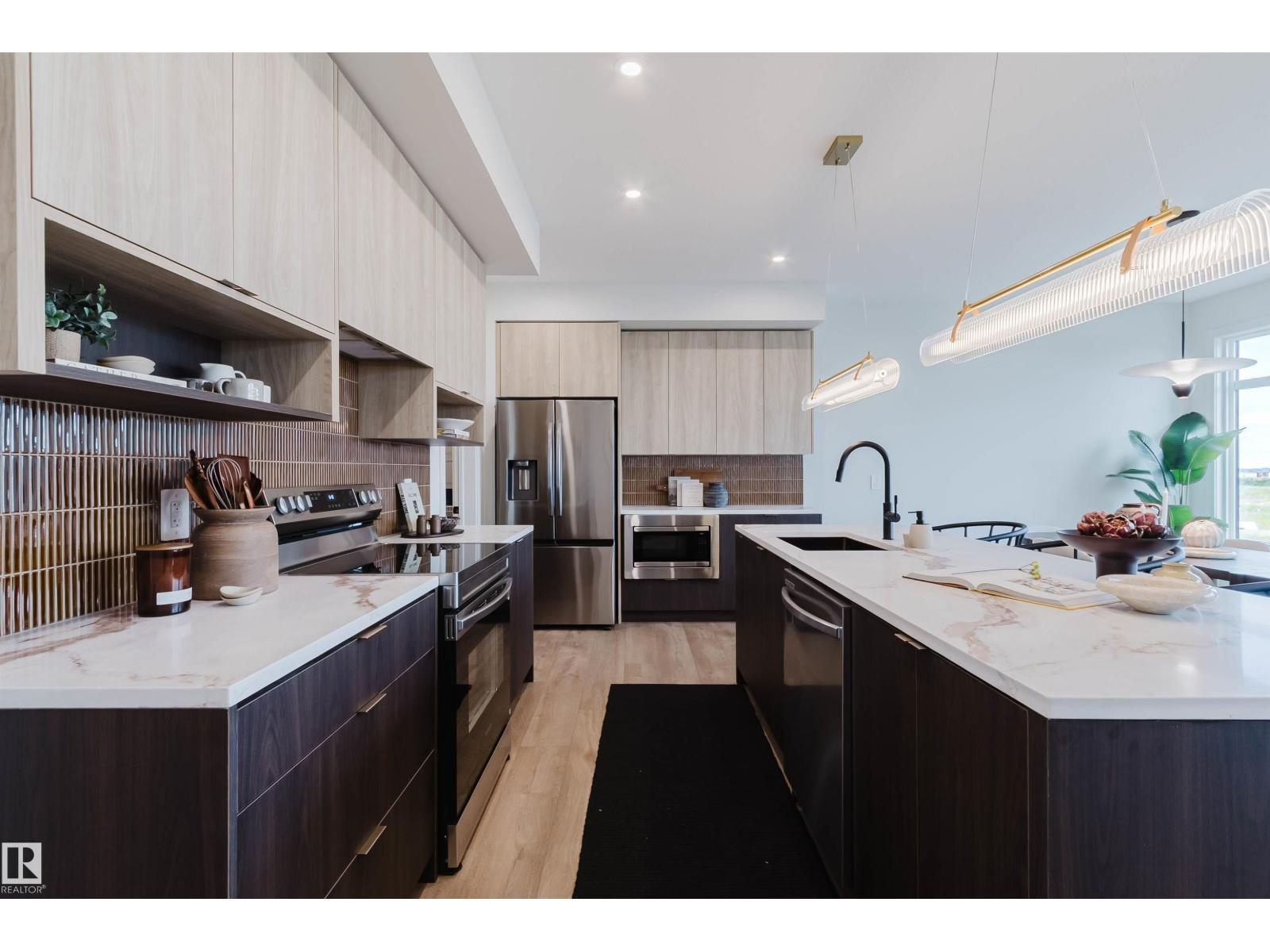 22 Clichy Cl Property Photo 8
