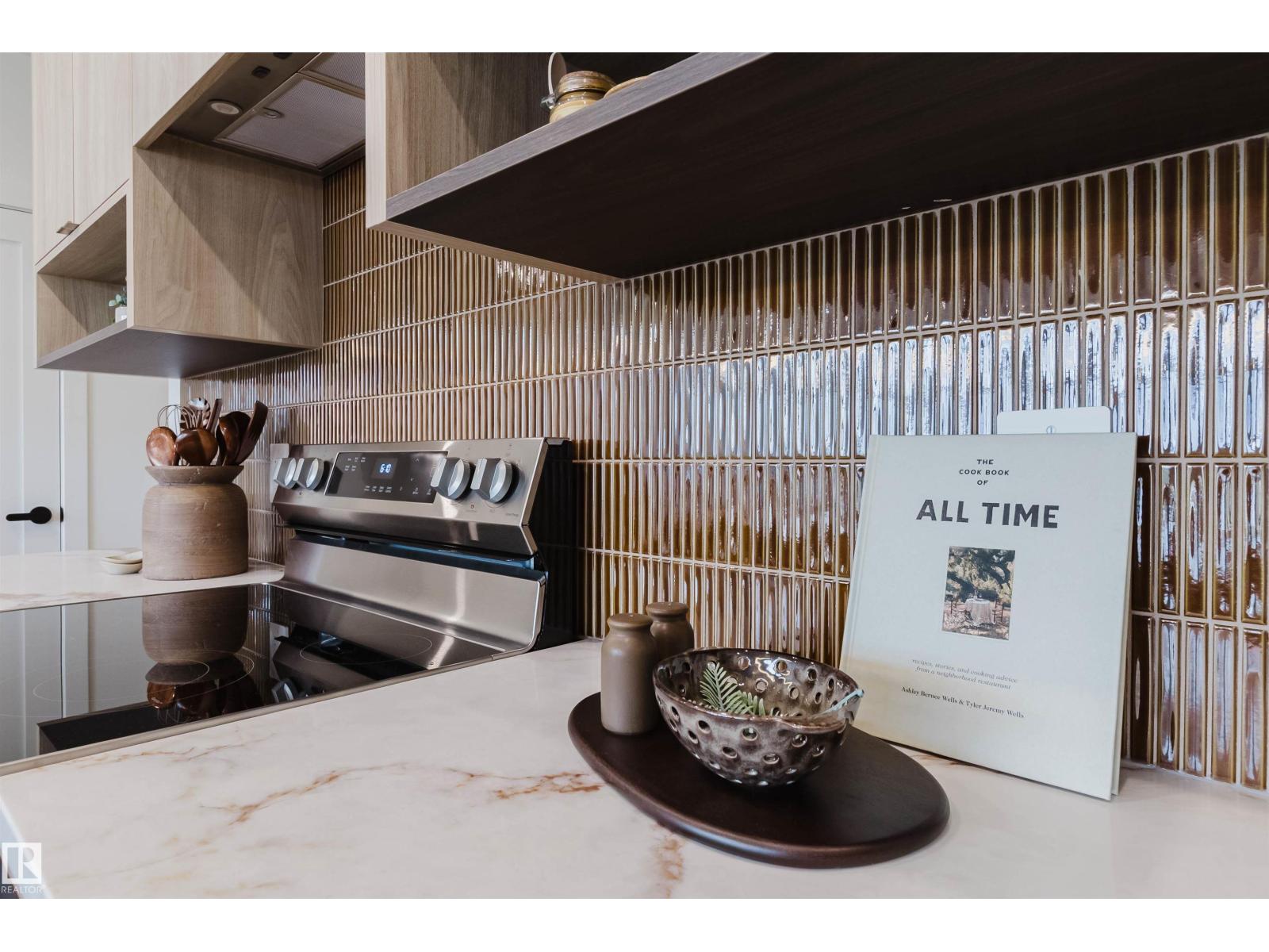 22 Clichy Cl Property Photo 11