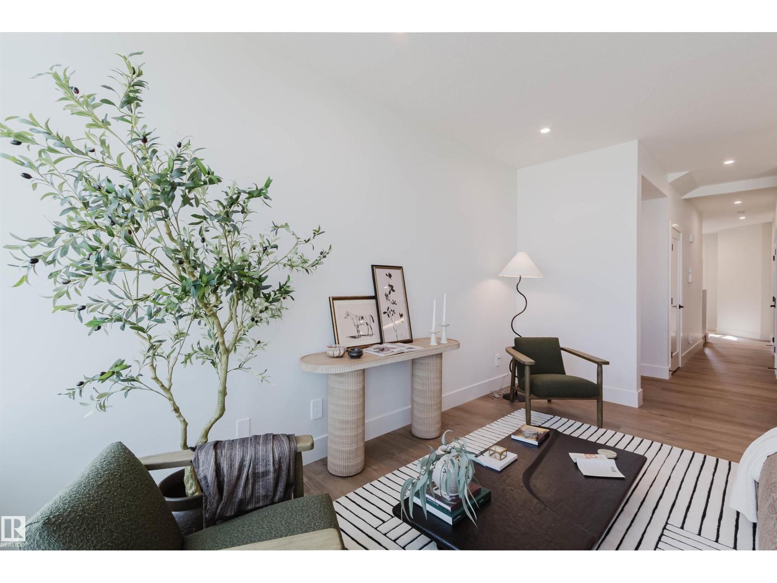 22 Clichy Cl Property Photo 25