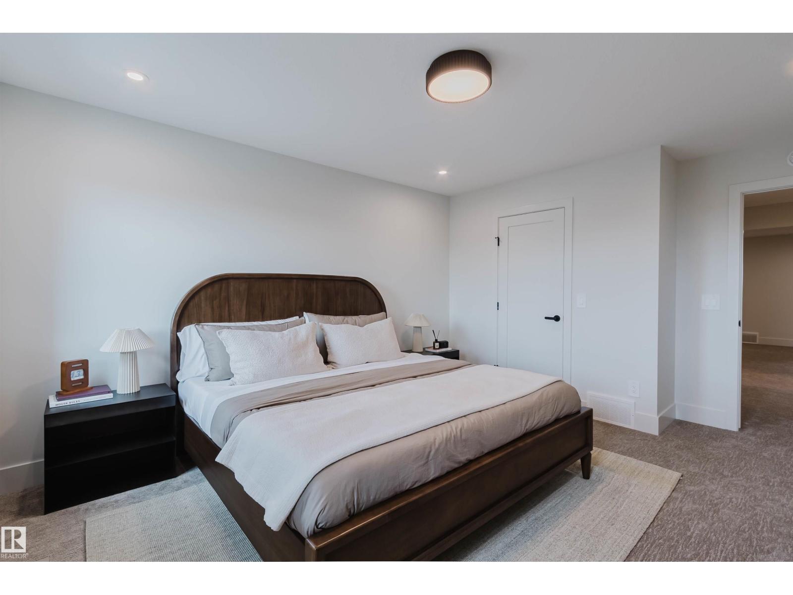22 Clichy Cl Property Photo 35