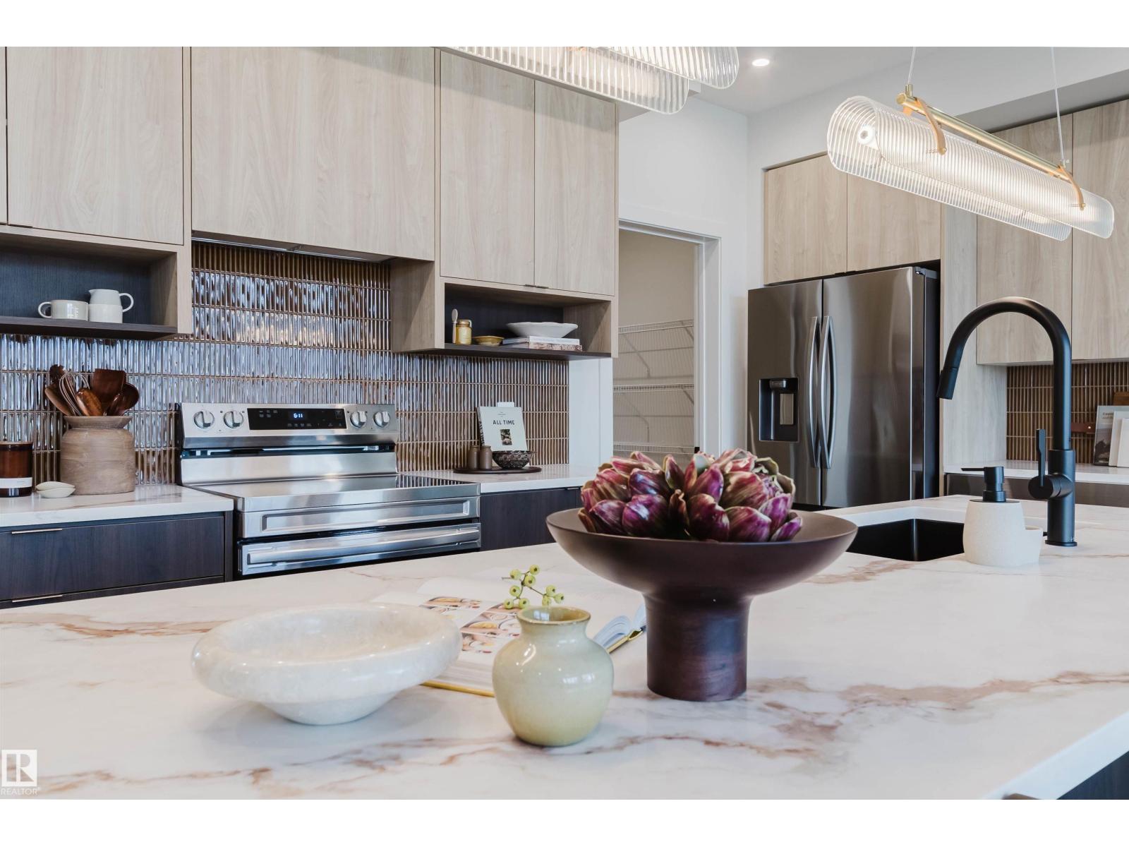 22 Clichy Cl Property Photo 37