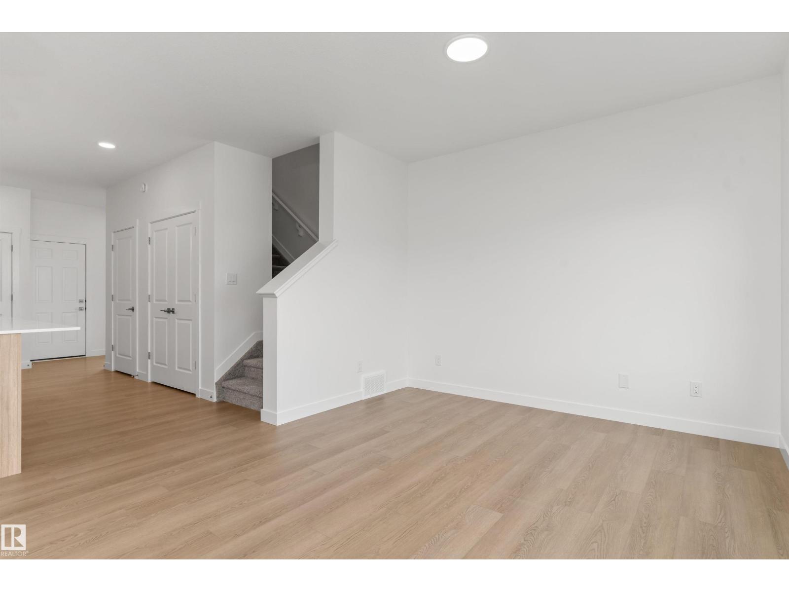 1054 Cristall Cr Sw Property Photo 17