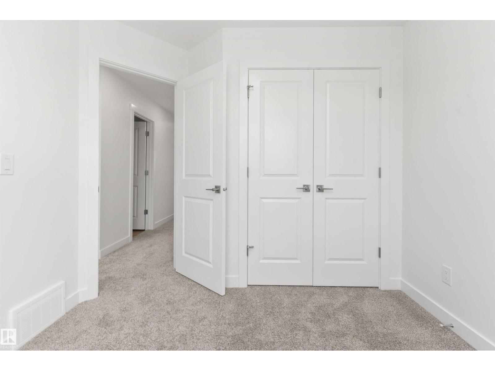 1054 Cristall Cr Sw Property Photo 31