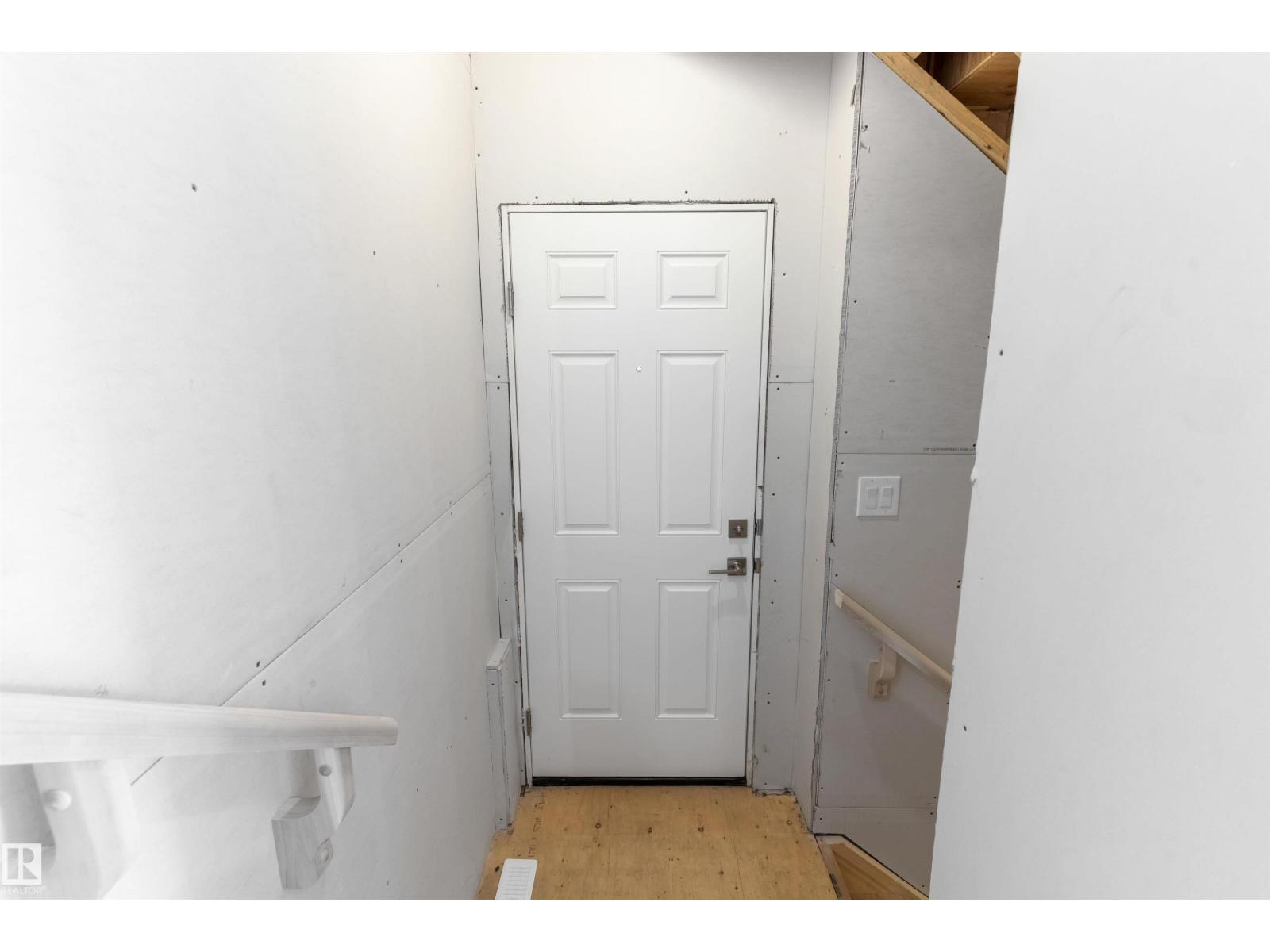 1054 Cristall Cr Sw Property Photo 32