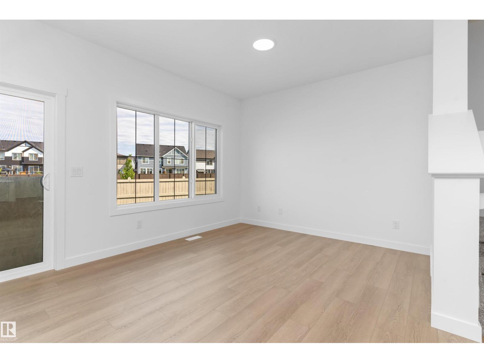 1064 Cristall Cr Sw Property Photo 12