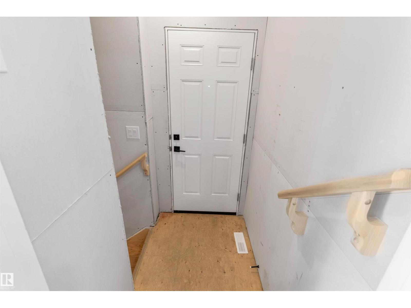 1064 Cristall Cr Sw Property Photo 31