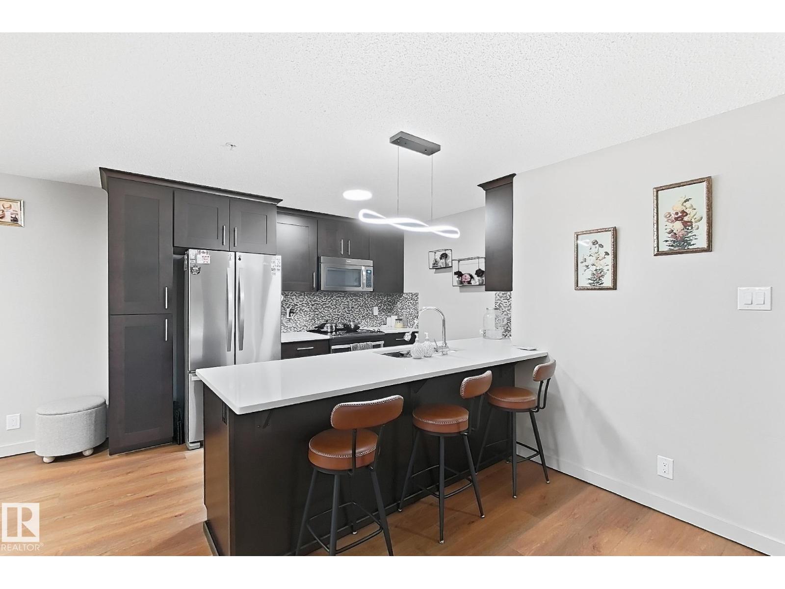 #116 4008 Savaryn Dr Sw Sw Property Photo 6