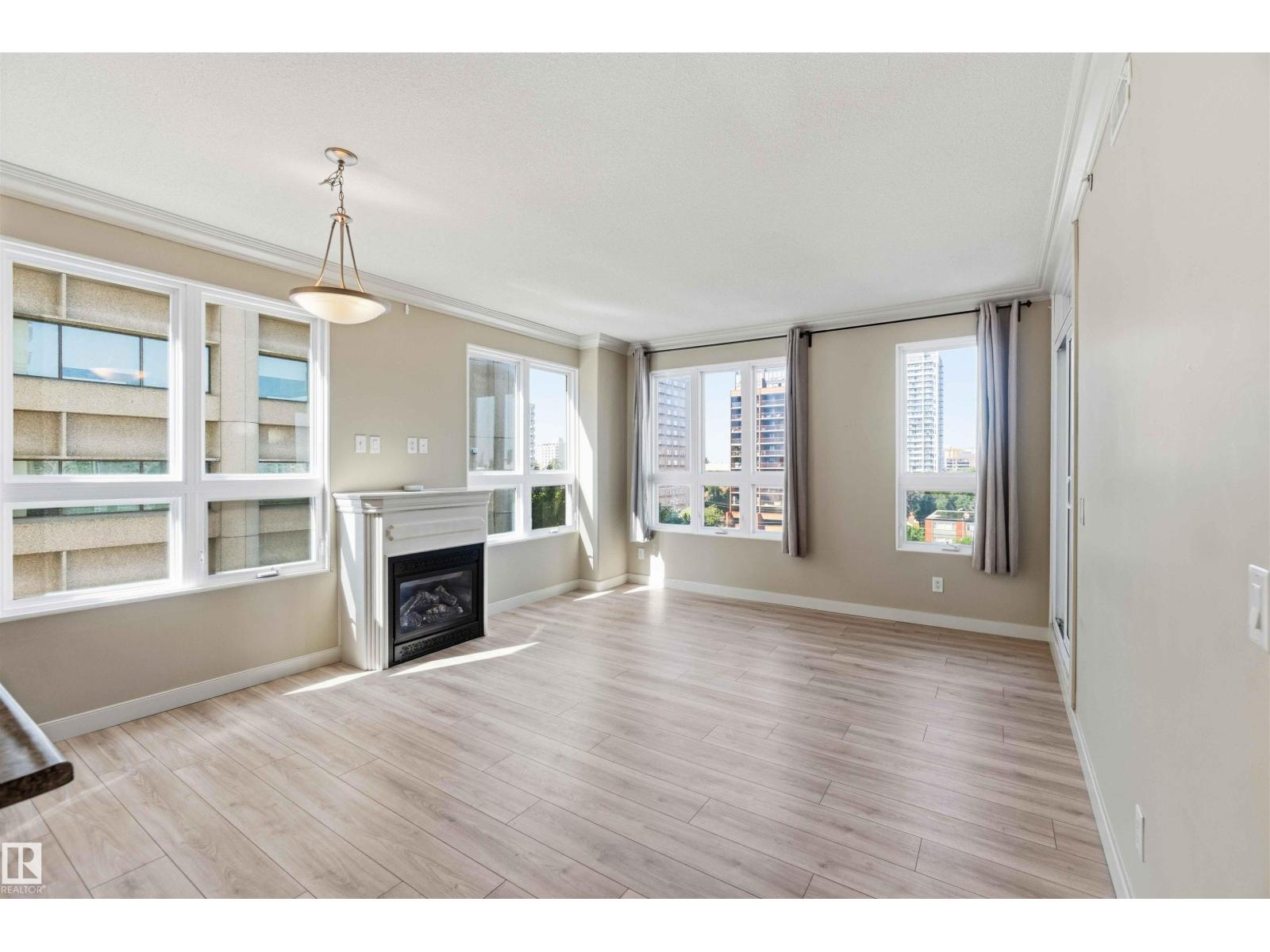 #708 9939 109 St Nw Property Photo 22