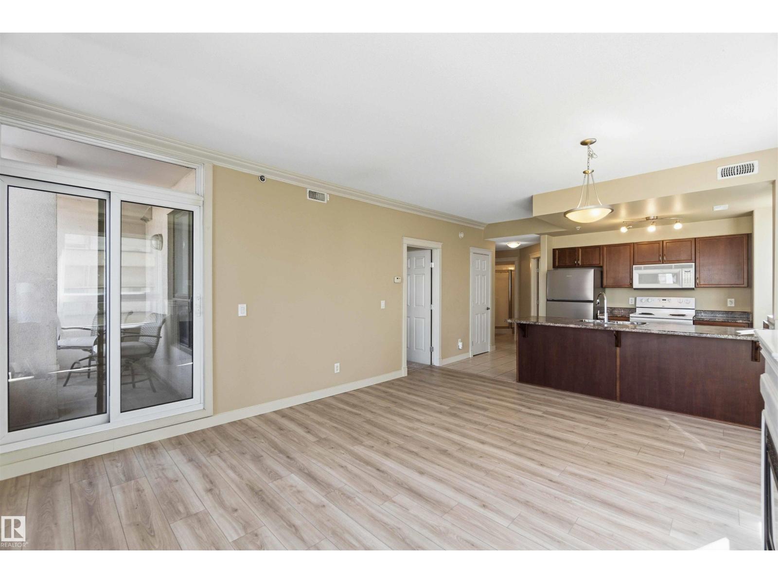 #708 9939 109 St Nw Property Photo 24