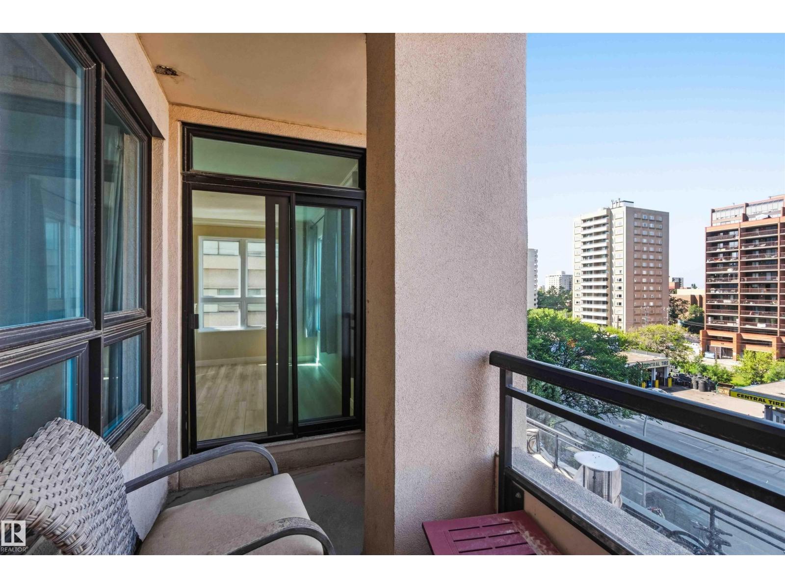 #708 9939 109 St Nw Property Photo 36