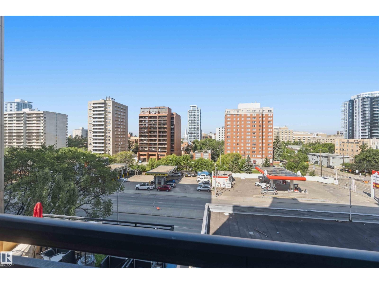 #708 9939 109 St Nw Property Photo 37