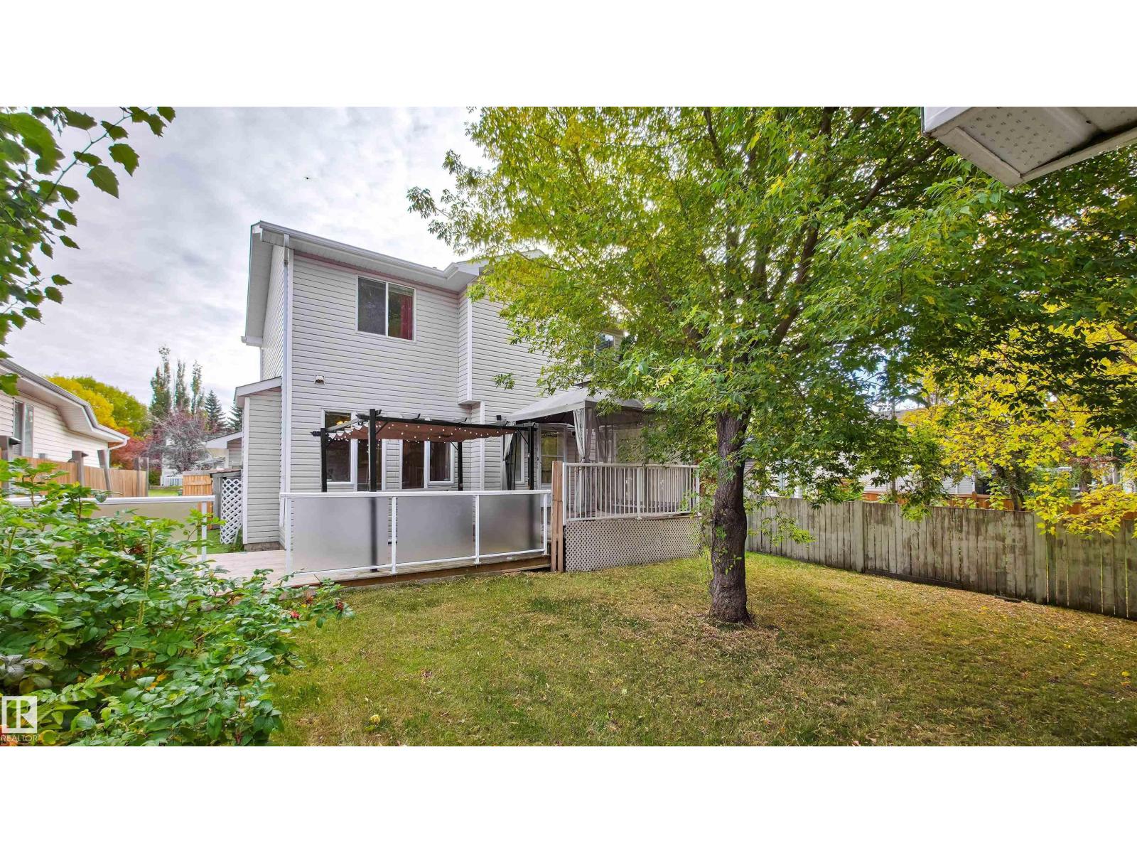 3 Hardcastle Pl Property Photo 3