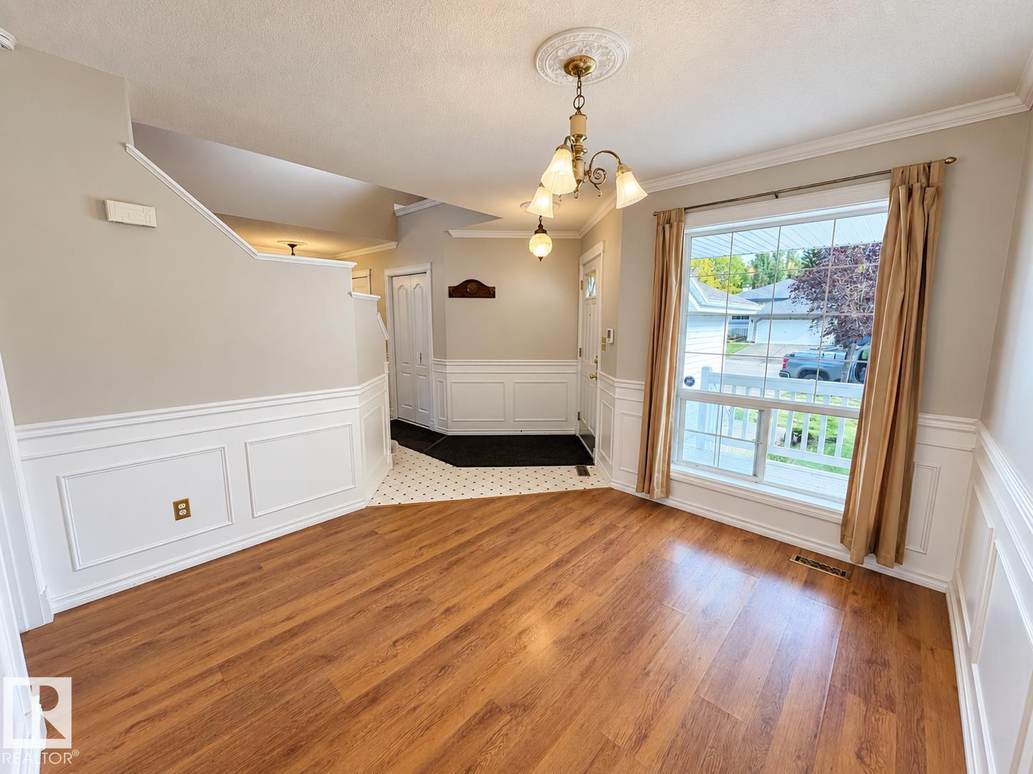 3 Hardcastle Pl Property Photo 5