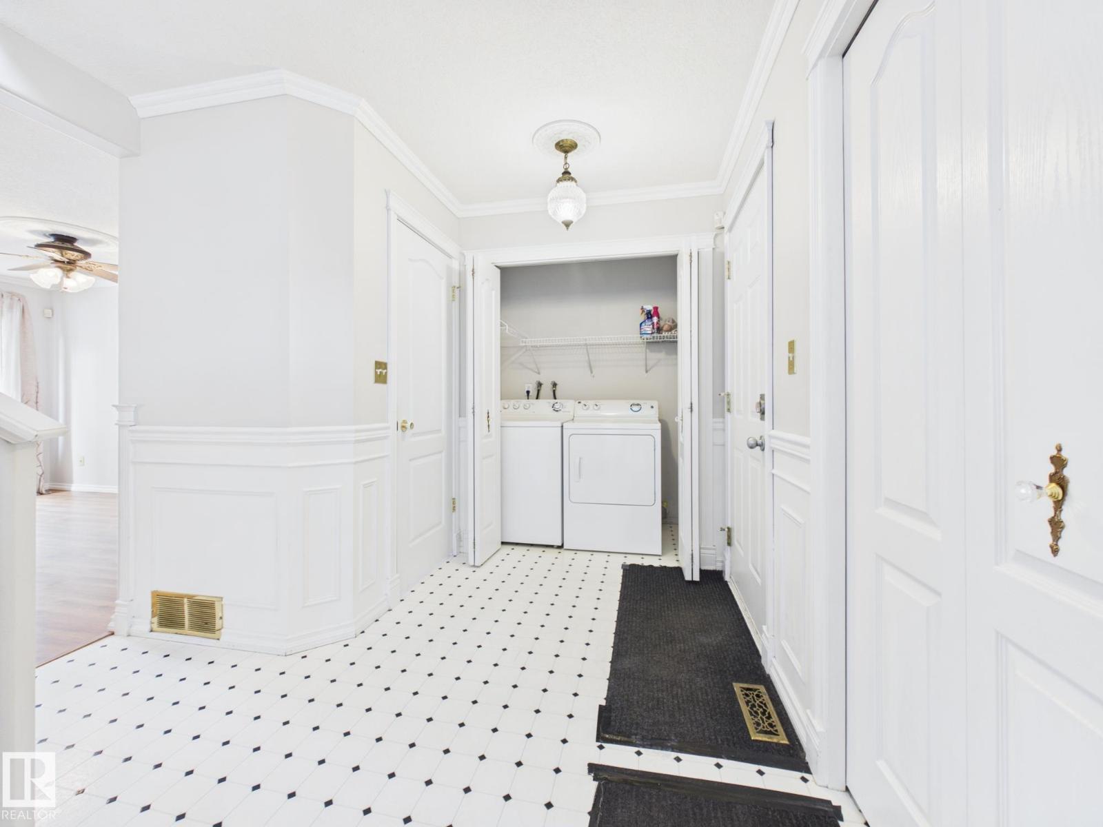 3 Hardcastle Pl Property Photo 11