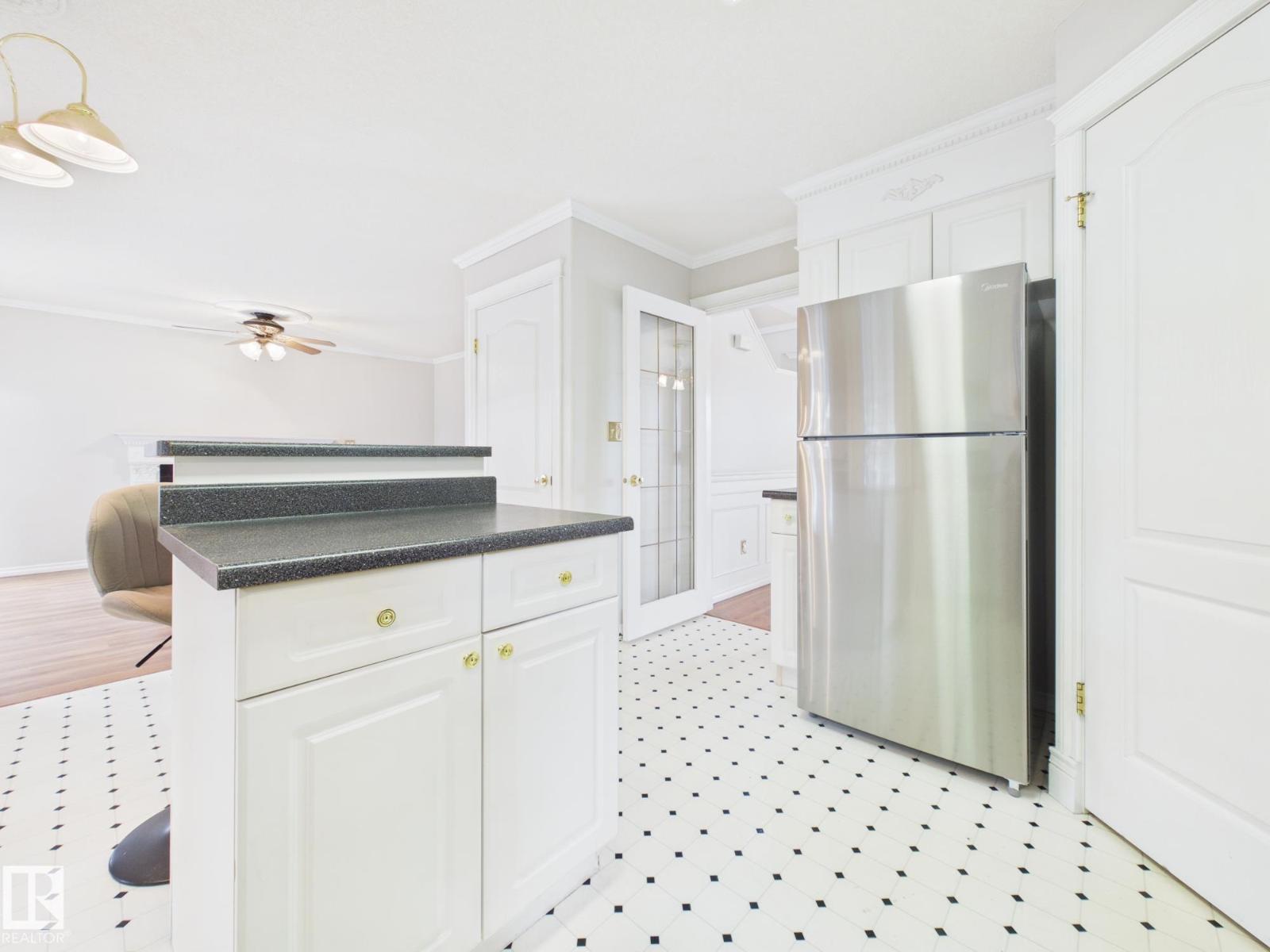 3 Hardcastle Pl Property Photo 26