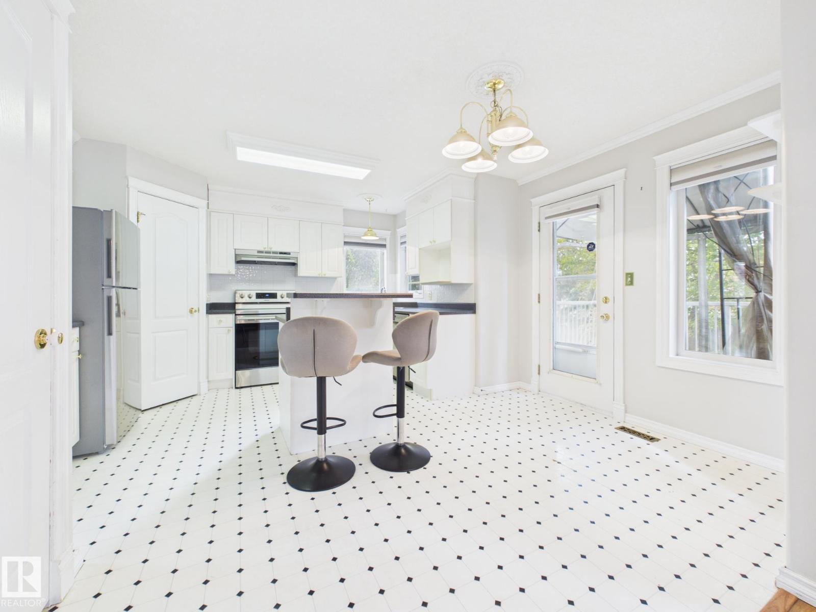 3 Hardcastle Pl Property Photo 30