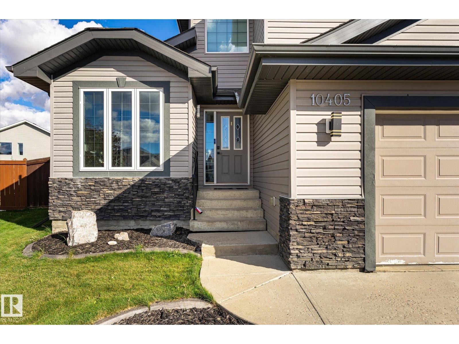 10405 98 St Property Photo 7