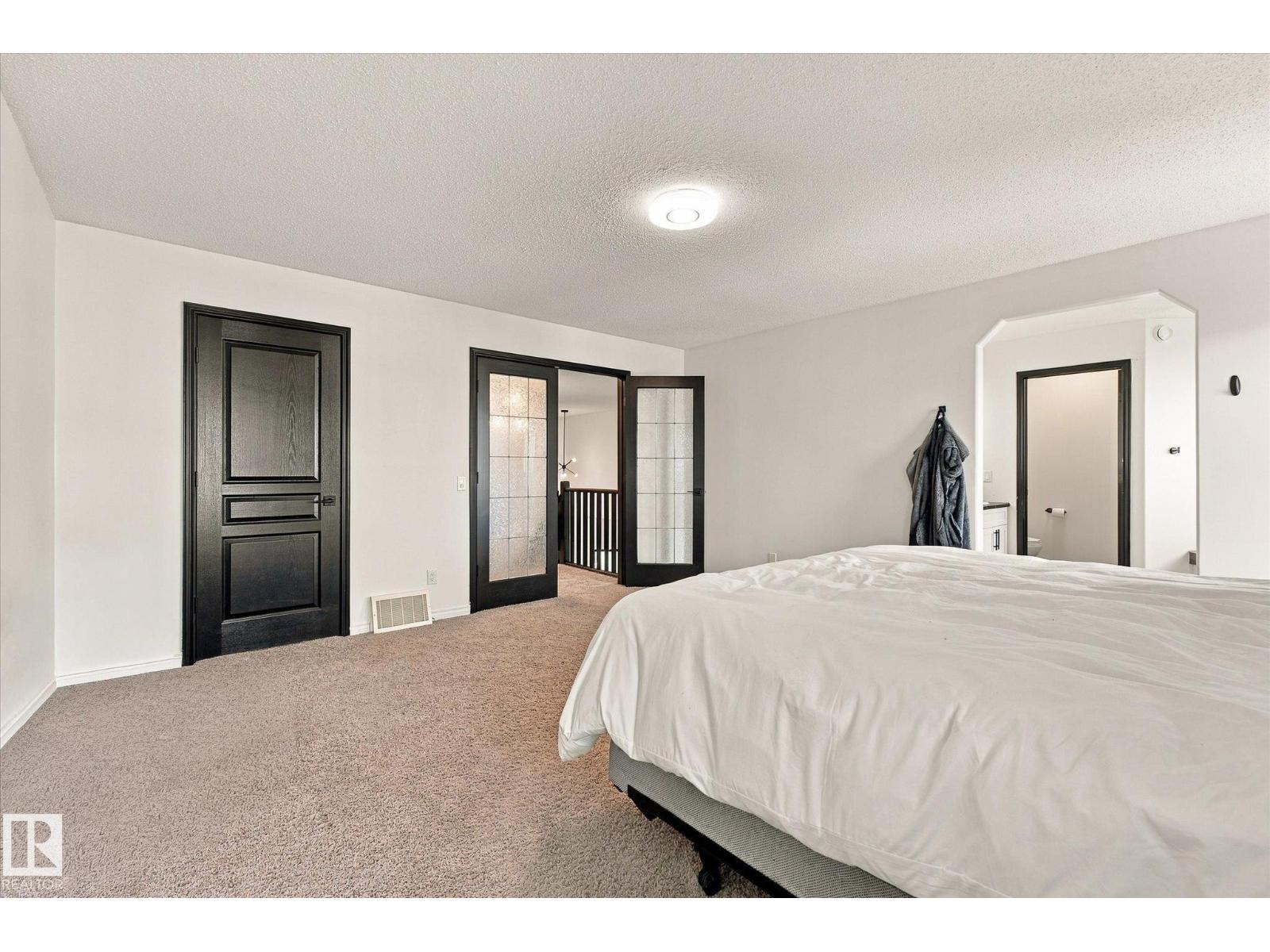 10405 98 St Property Photo 27