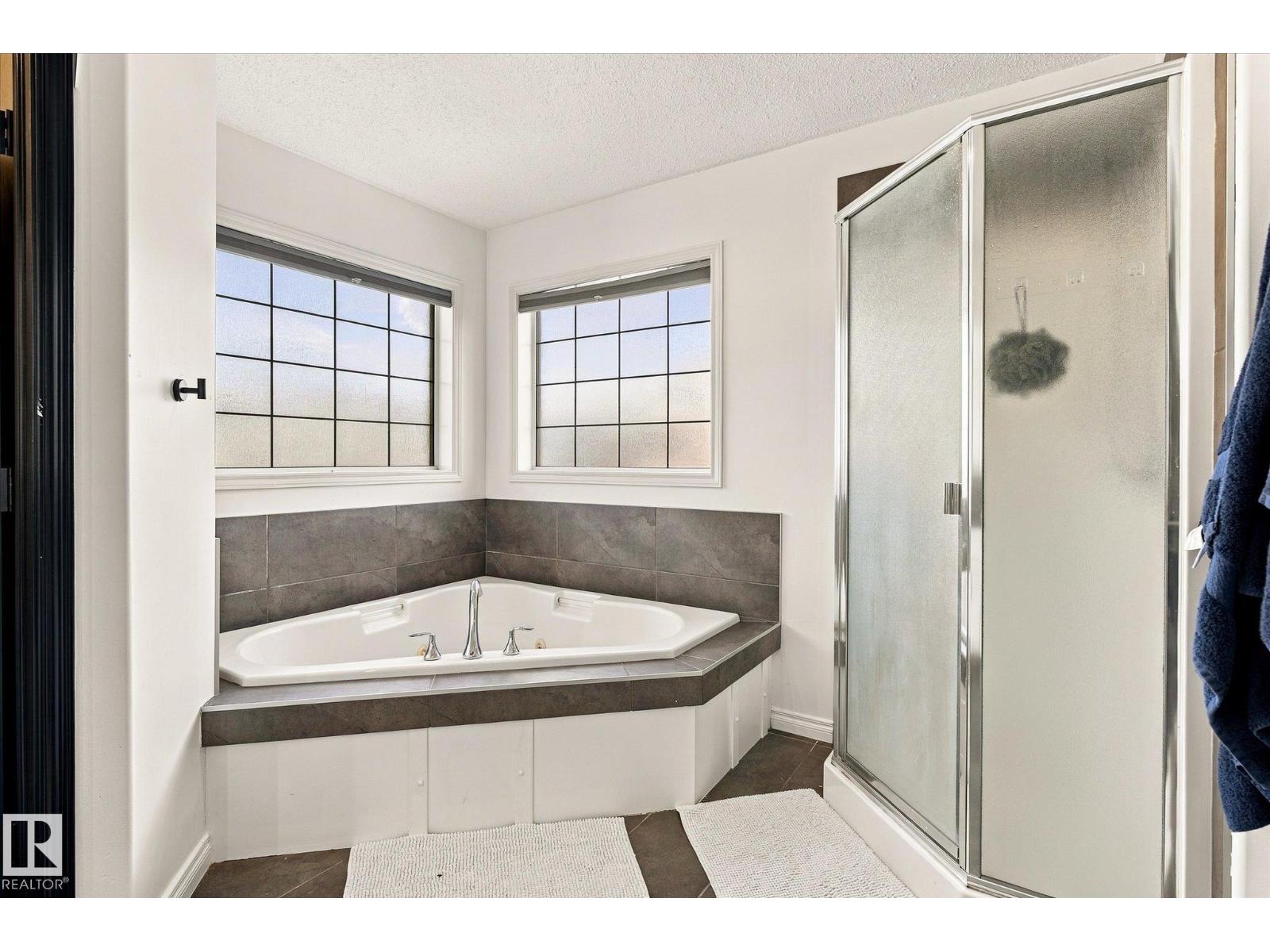 10405 98 St Property Photo 30