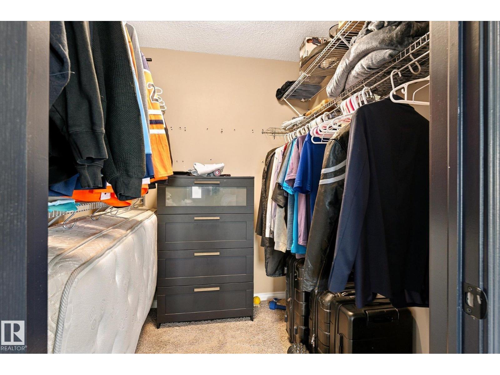 10405 98 St Property Photo 31