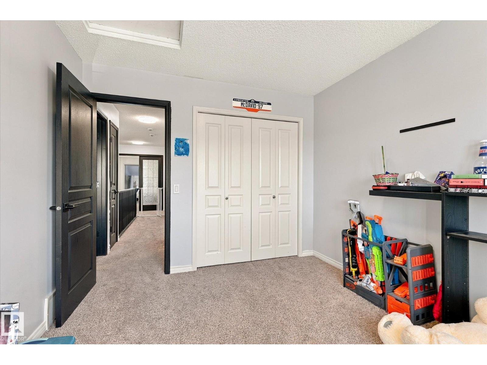 10405 98 St Property Photo 35