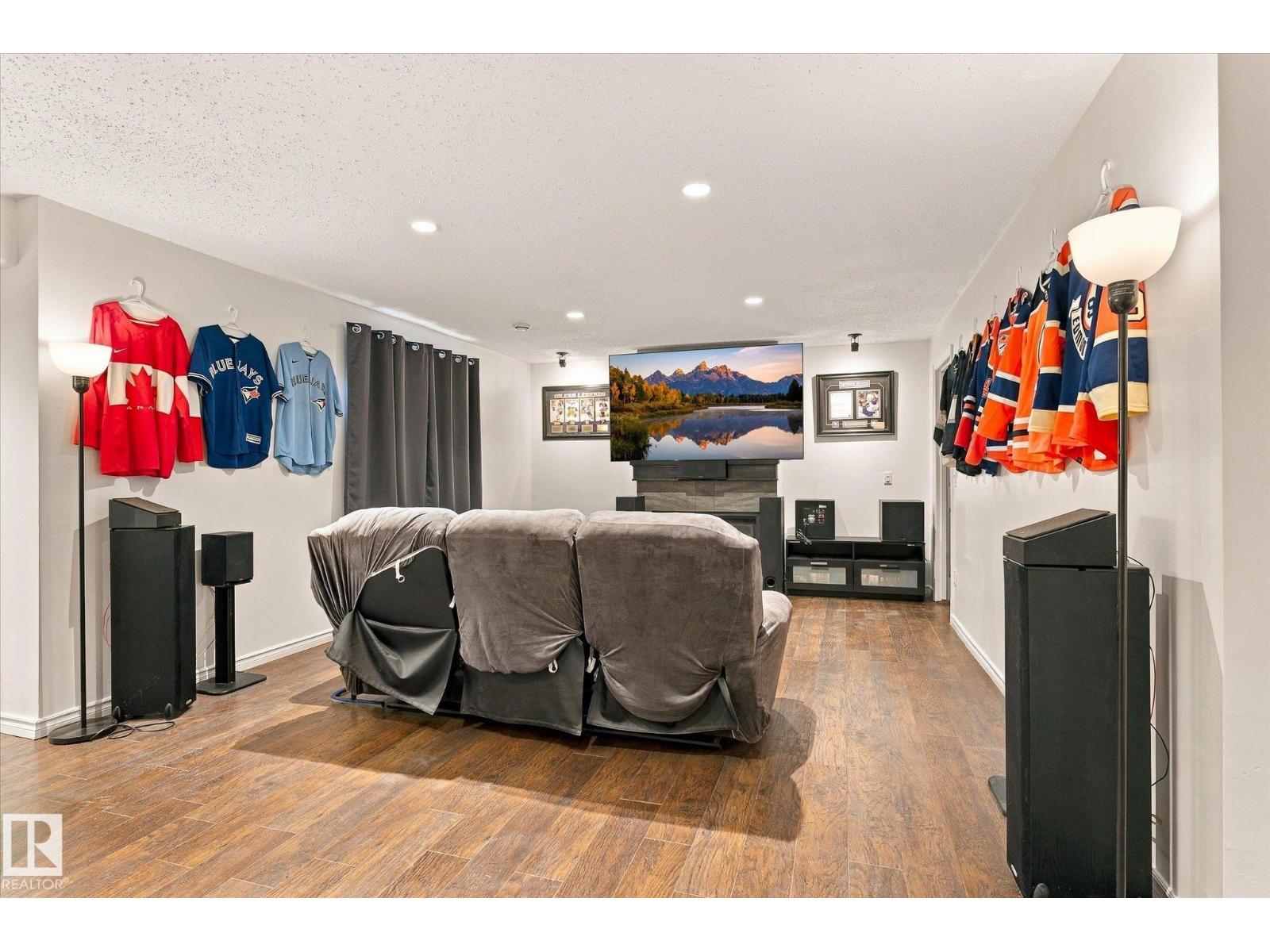 10405 98 St Property Photo 39