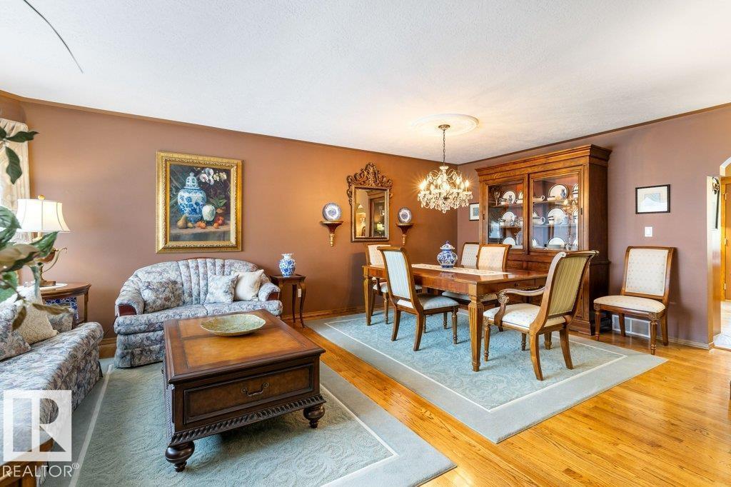 37 Huntington Cr Property Photo 7