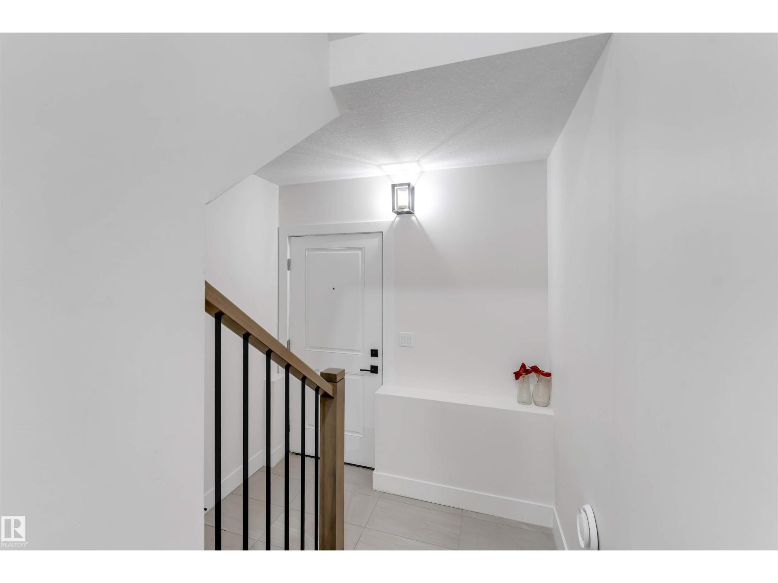 1824 18 Av Nw Property Photo 33