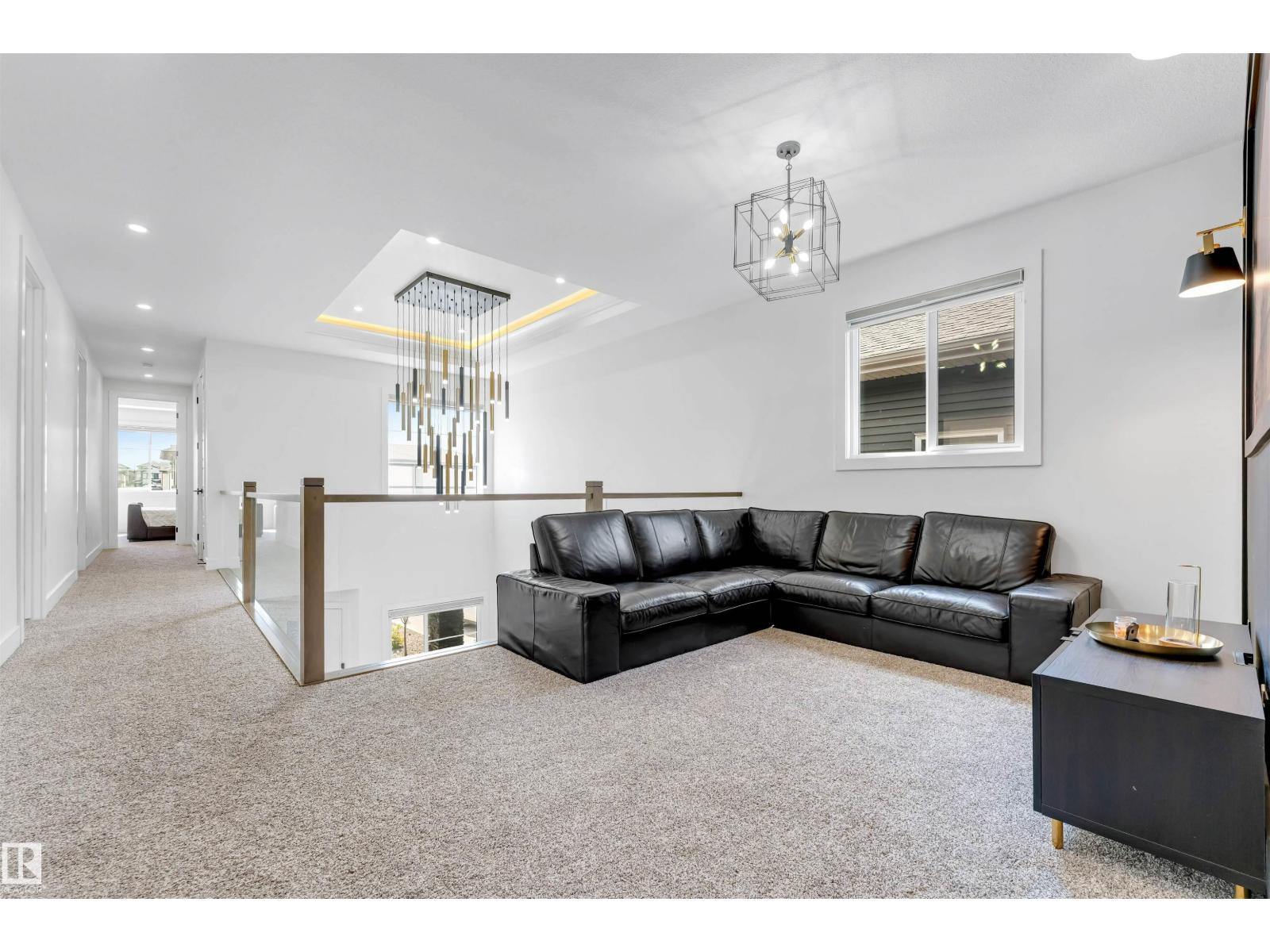 1824 18 Av Nw Property Photo 34