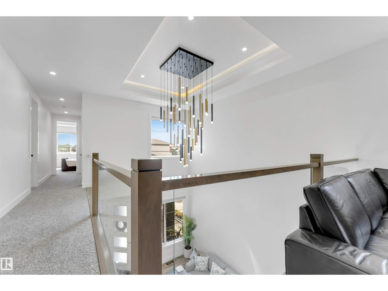 1824 18 Av Nw Property Photo 35