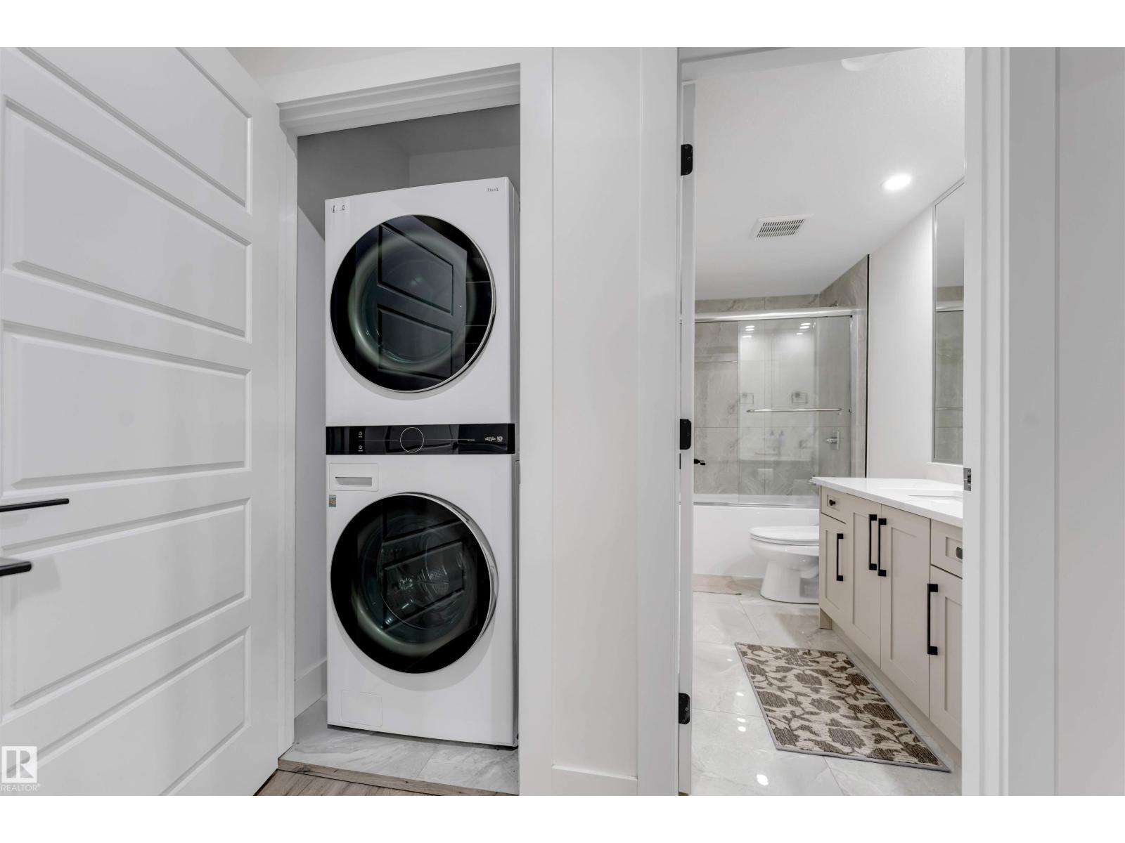 1824 18 Av Nw Property Photo 58
