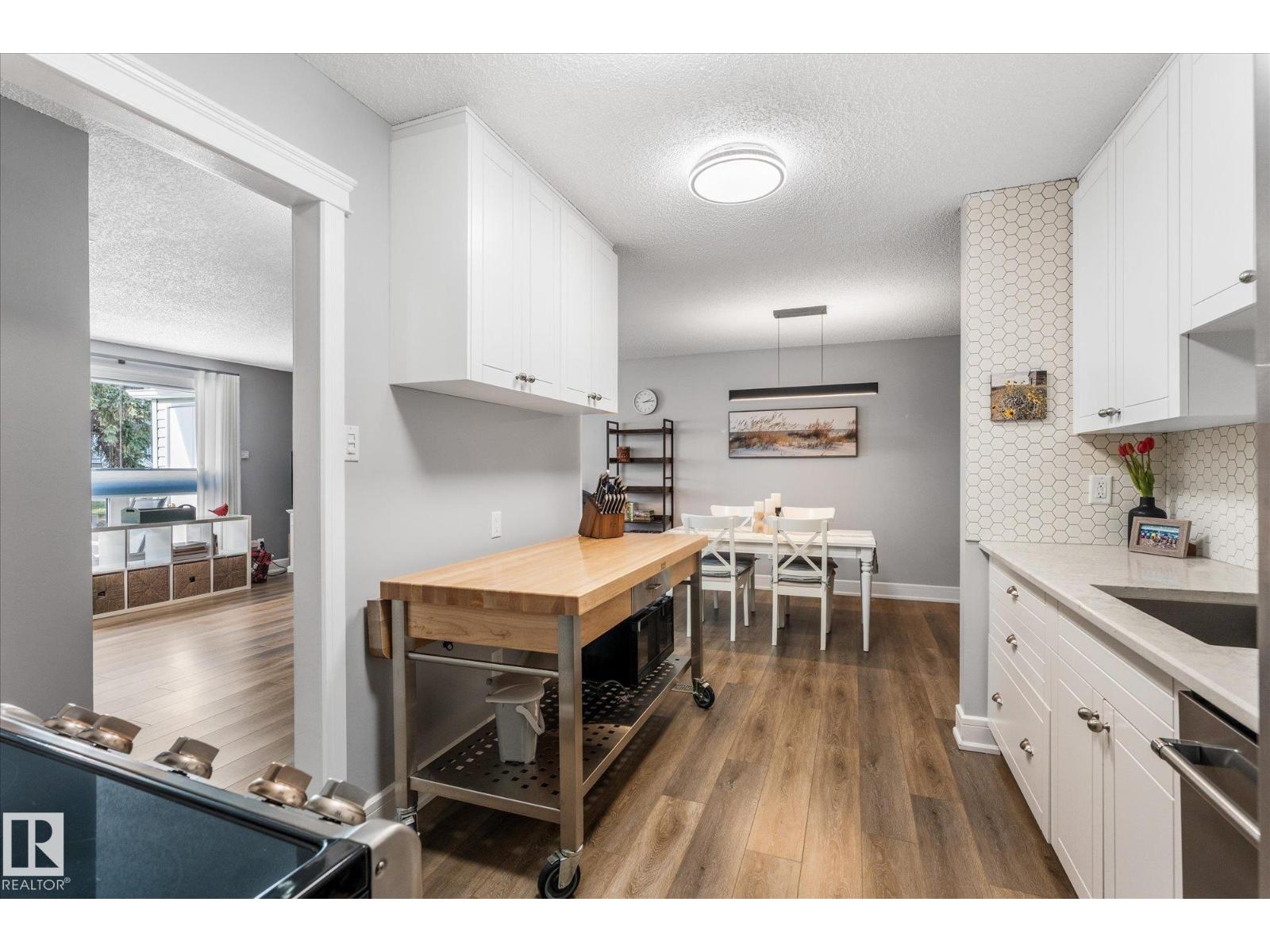 #38 2115 118 St Nw Property Photo 25